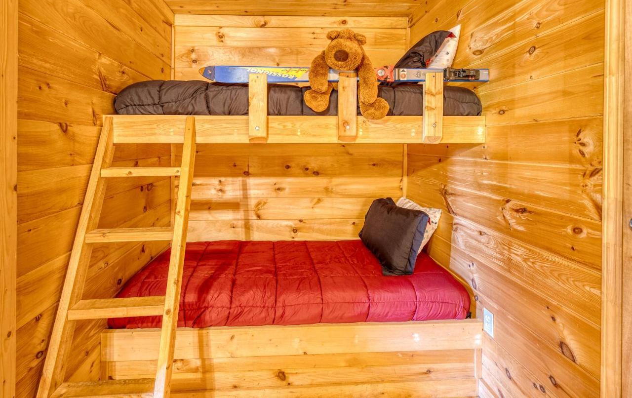 Secluded Sunrise Ridge-10 Min From Blue Ridge, King Beds, Hot Tub, 2 Porches, Fireplace Wood Burning, Mountain View, Cozy Экстерьер фото